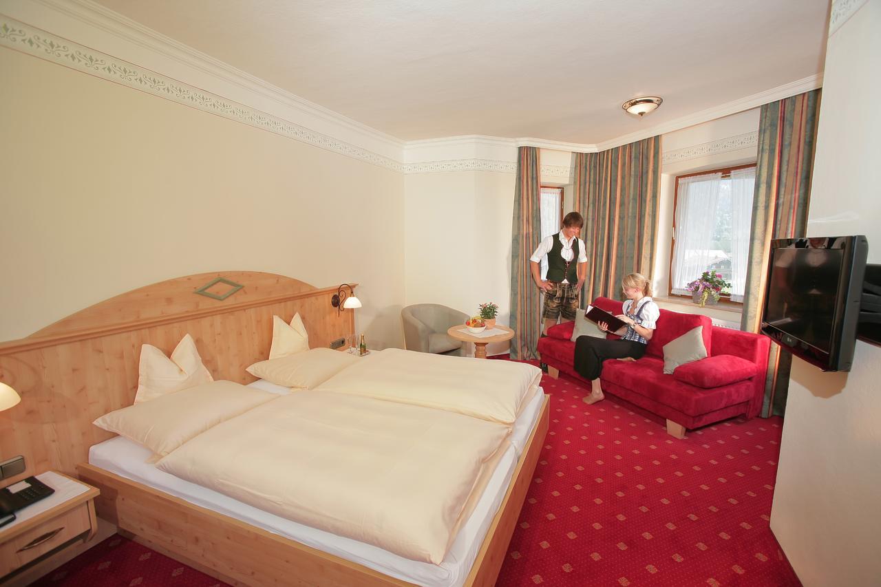 Postgasthof, Hotel Rote-Wand 贝里斯泽尔 外观 照片